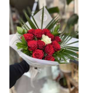 Vip ithal kırmızı &beyaz Rose